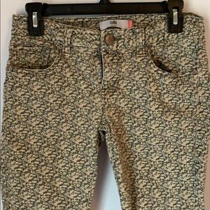 SALE! CAbi ditsy floral skinny jeans size 2